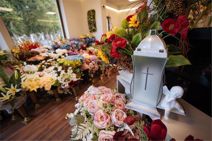 Florystyka pogrzebowa w kwiaciarni "KORIM".